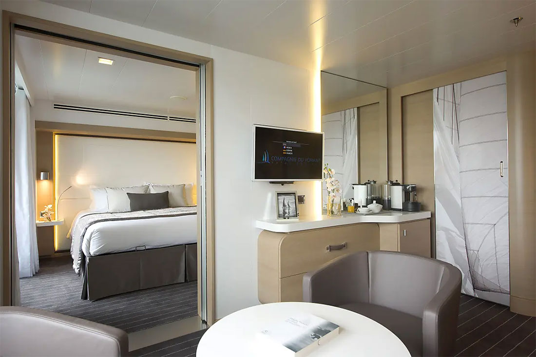 Prestige Suite Deck 6